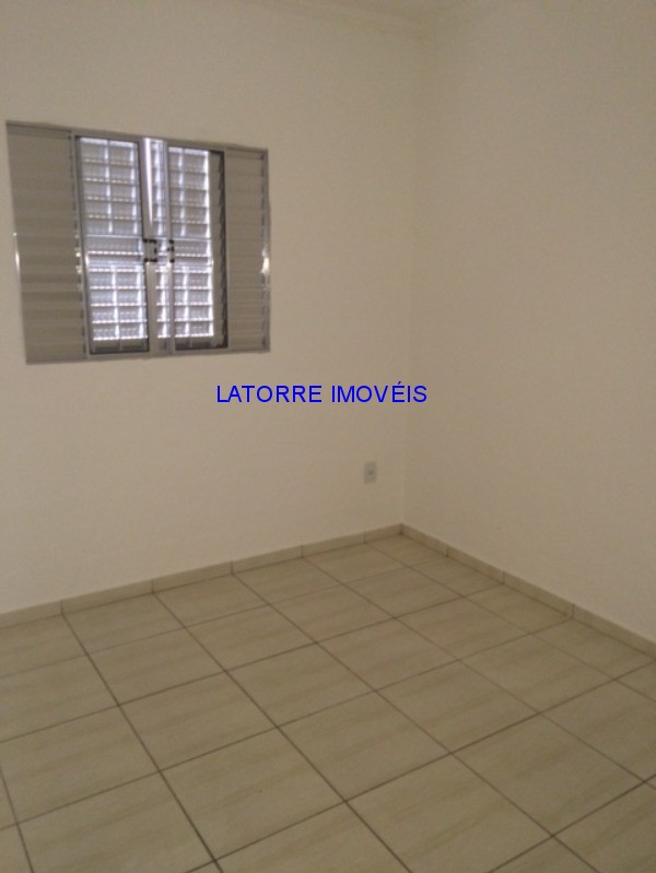 Casa à venda com 3 quartos, 110m² - Foto 5