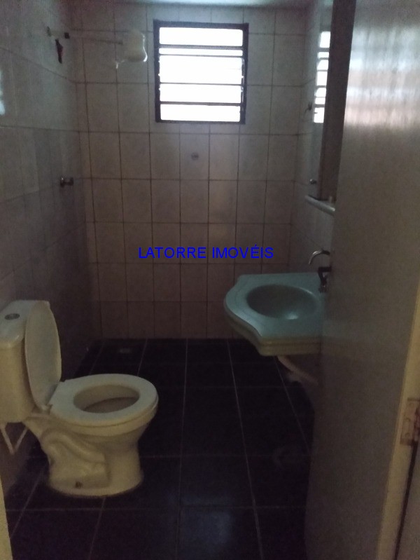 Casa à venda com 4 quartos, 170m² - Foto 23