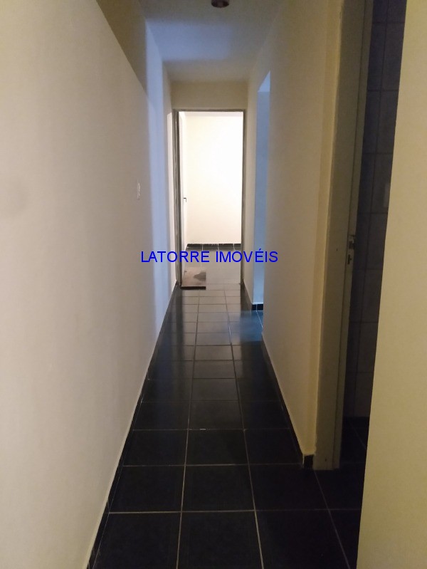 Casa à venda com 4 quartos, 170m² - Foto 22