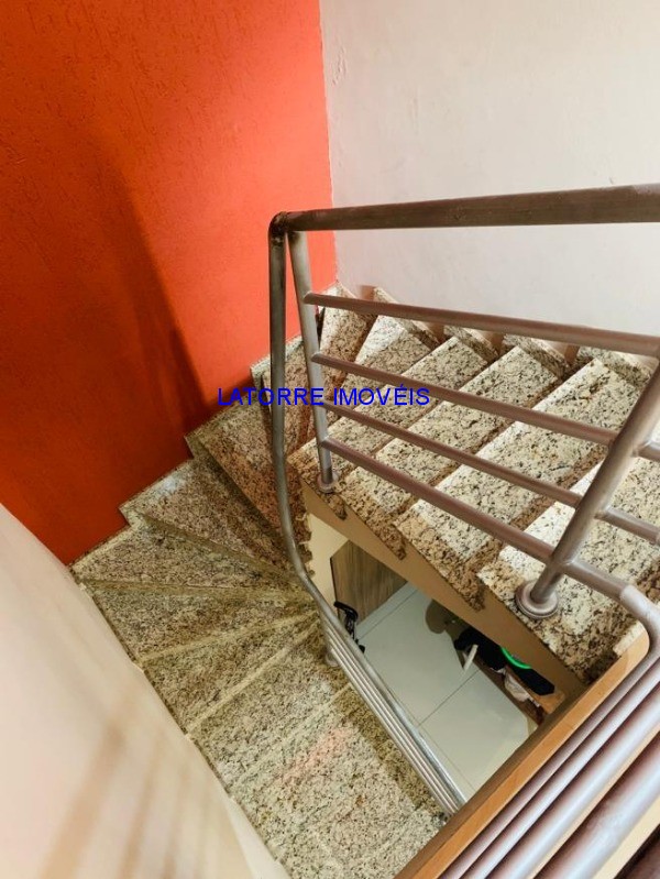 Sobrado à venda com 4 quartos, 150m² - Foto 26