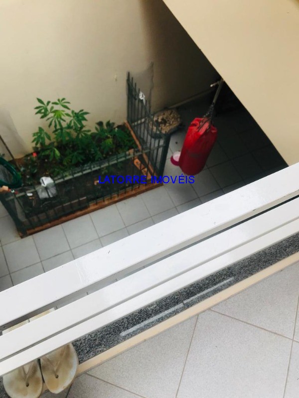 Sobrado à venda com 4 quartos, 150m² - Foto 15