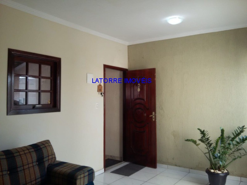 Sobrado à venda com 2 quartos, 140m² - Foto 19