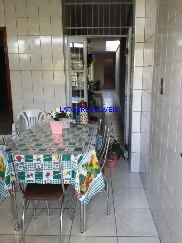 Sobrado à venda com 2 quartos, 140m² - Foto 10