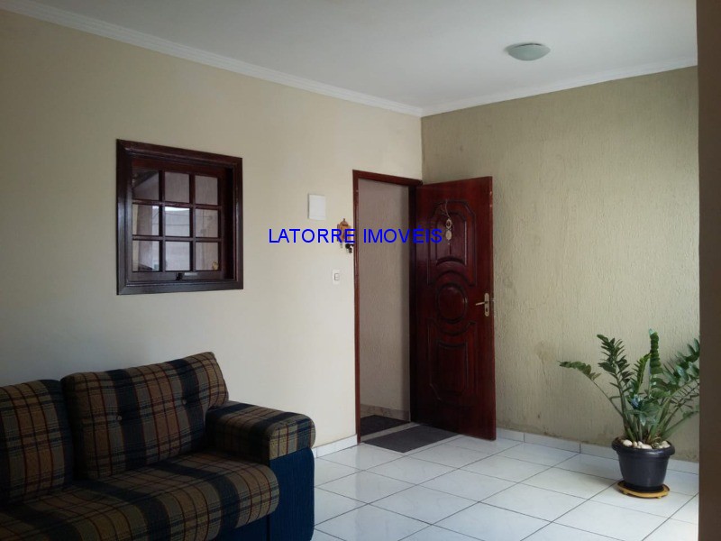 Sobrado à venda com 2 quartos, 140m² - Foto 27