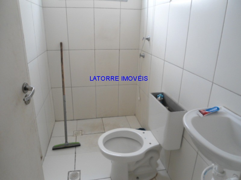 Apartamento à venda com 2 quartos, 58m² - Foto 6