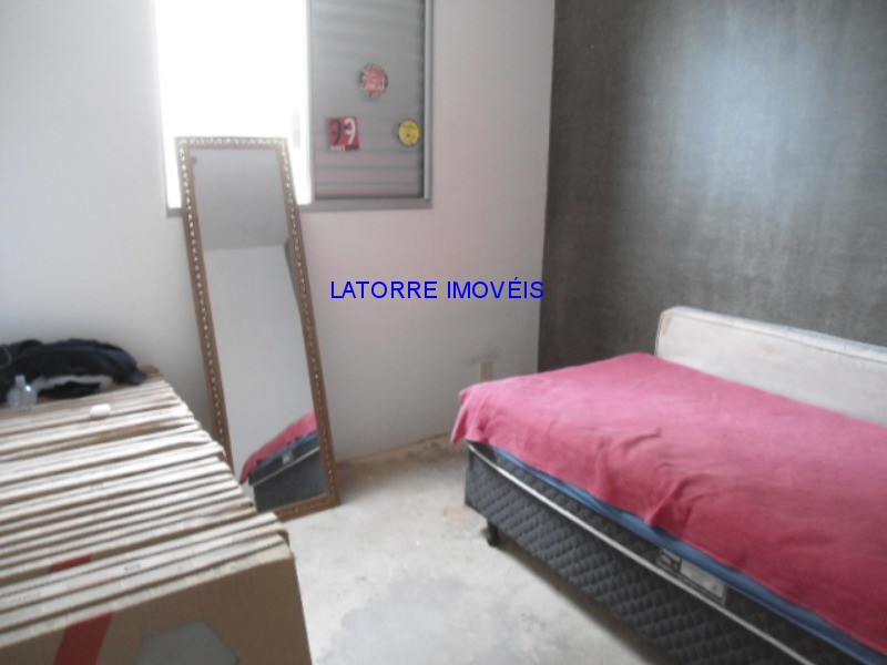 Apartamento à venda com 2 quartos, 58m² - Foto 4