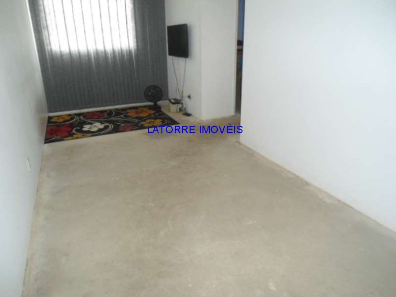 Apartamento à venda com 2 quartos, 58m² - Foto 2