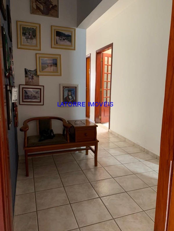 Sobrado à venda com 3 quartos, 250m² - Foto 7