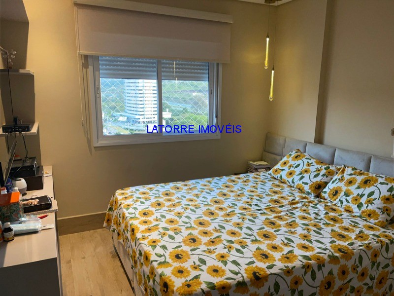 Apartamento à venda com 4 quartos, 300m² - Foto 20