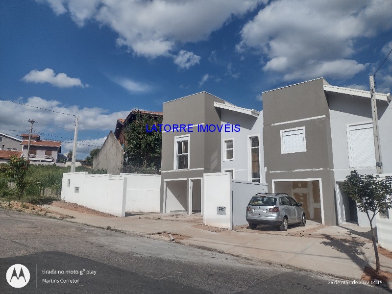 Sobrado à venda com 3 quartos, 125m² - Foto 1