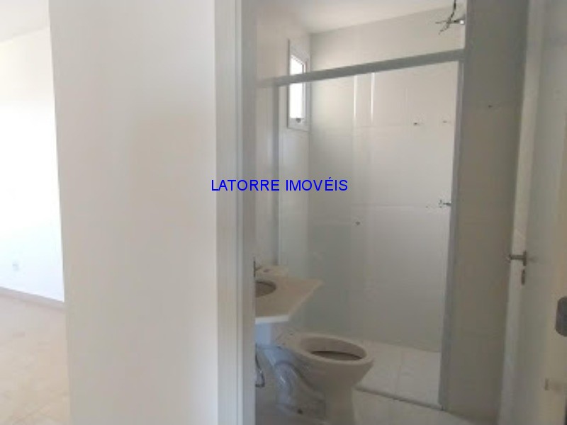 Apartamento à venda com 2 quartos, 61m² - Foto 7