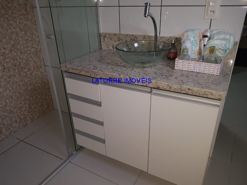 Sobrado à venda com 3 quartos, 250m² - Foto 25