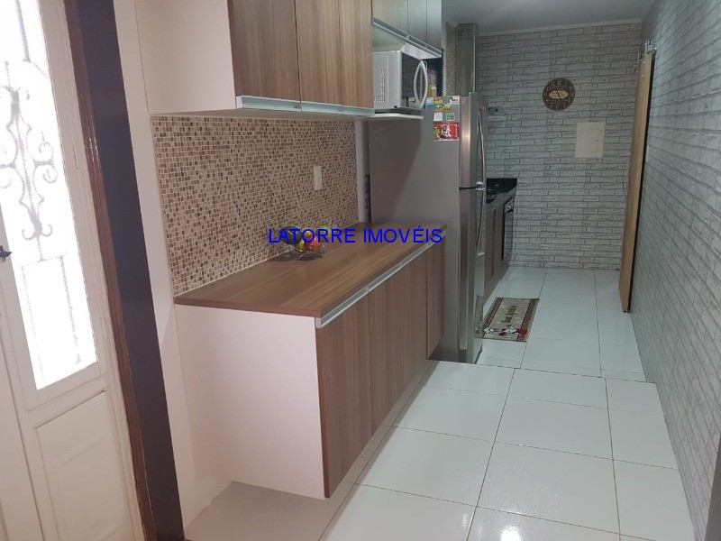 Sobrado à venda com 3 quartos, 250m² - Foto 26