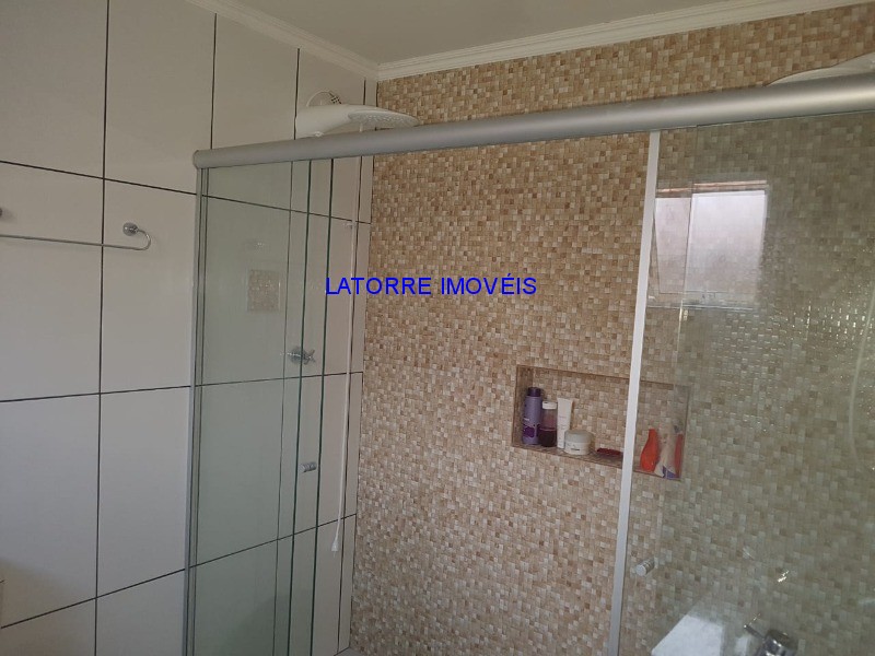 Sobrado à venda com 3 quartos, 250m² - Foto 23