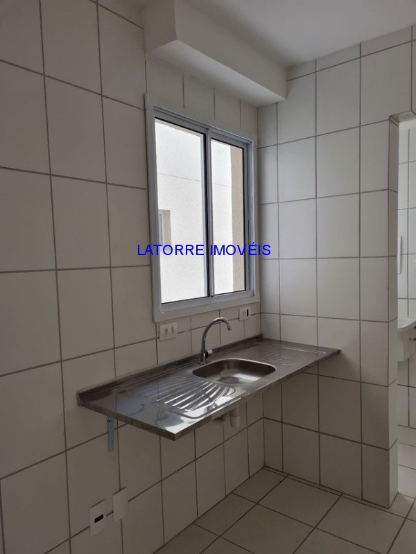 Apartamento à venda com 3 quartos, 68m² - Foto 10