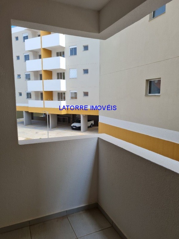 Apartamento à venda com 3 quartos, 68m² - Foto 9