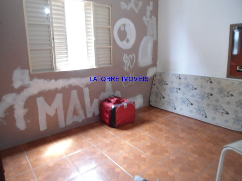 Casa à venda com 4 quartos, 300m² - Foto 10