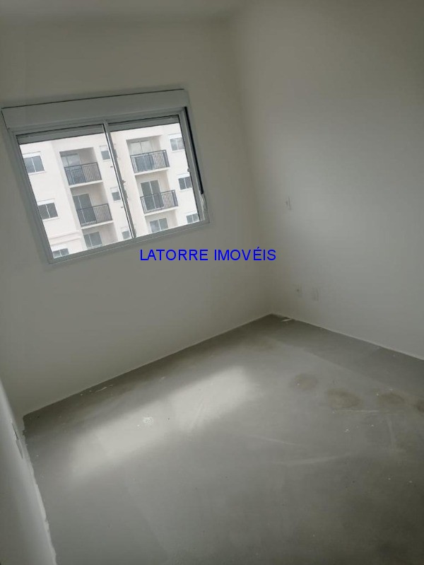 Apartamento à venda com 2 quartos, 57m² - Foto 6