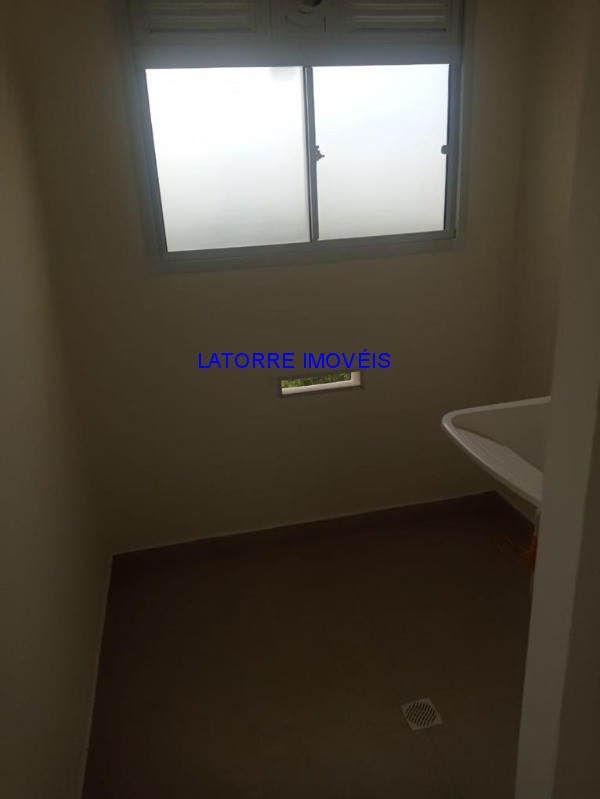 Apartamento à venda com 2 quartos, 57m² - Foto 4