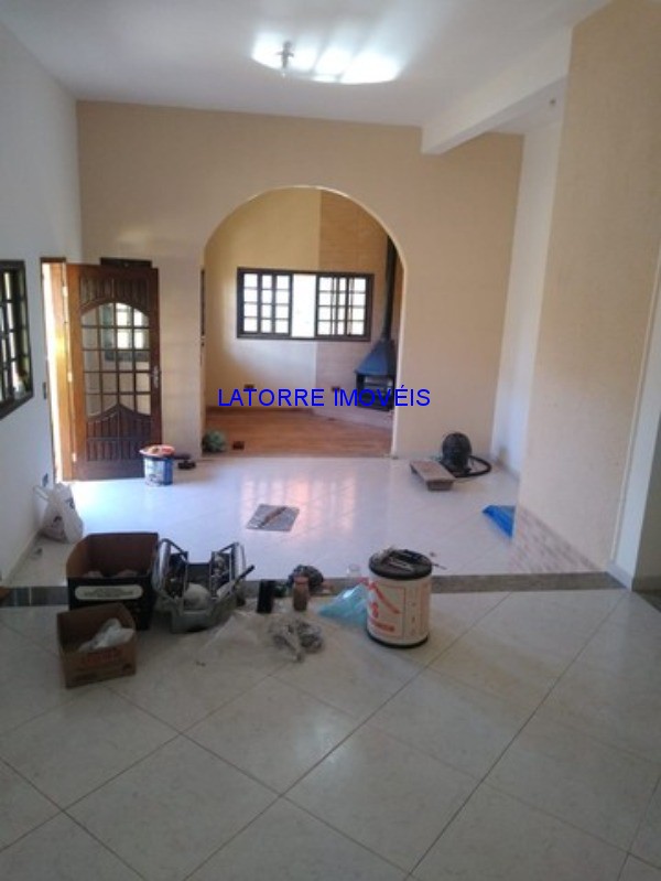 Casa de Condomínio à venda com 4 quartos, 300m² - Foto 13