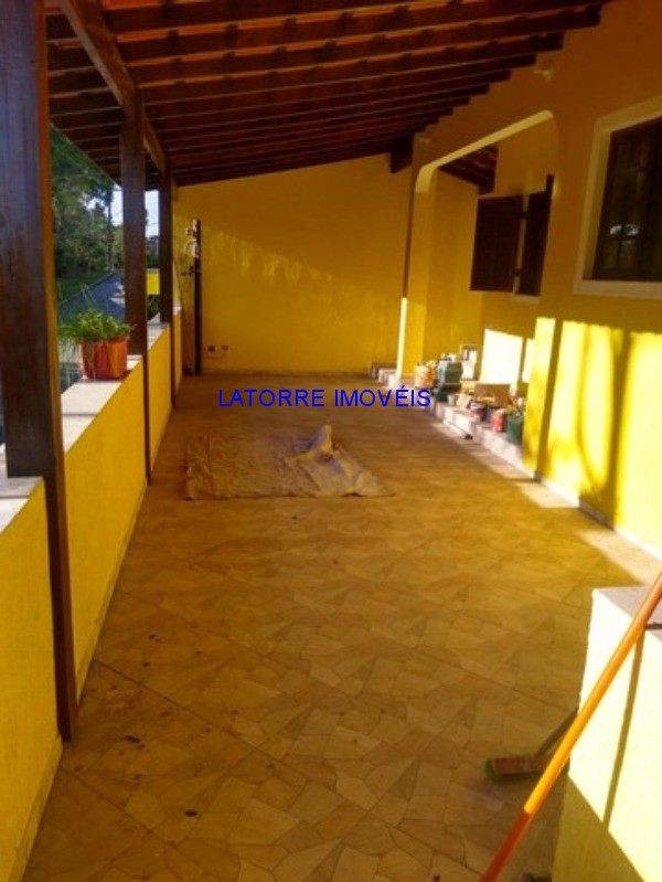 Casa de Condomínio à venda com 4 quartos, 300m² - Foto 11