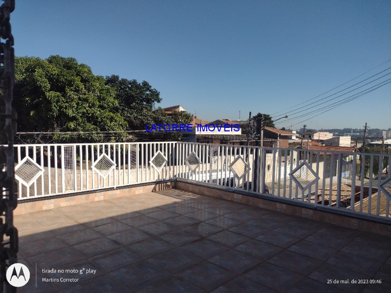 Sobrado à venda com 3 quartos, 300m² - Foto 24