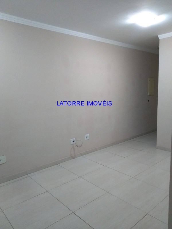 Apartamento à venda com 2 quartos, 53m² - Foto 12