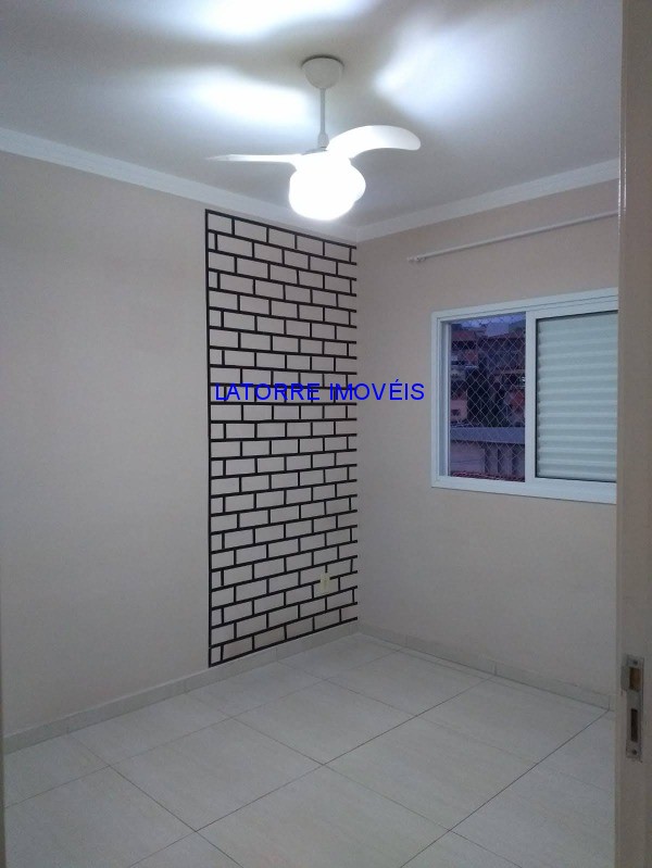 Apartamento à venda com 2 quartos, 53m² - Foto 11