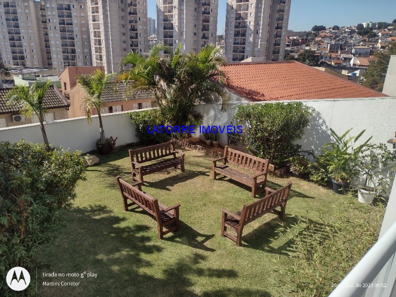 Sobrado à venda com 3 quartos, 300m² - Foto 56