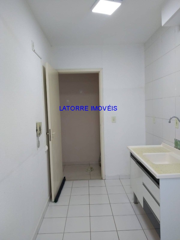 Apartamento à venda com 2 quartos, 53m² - Foto 3