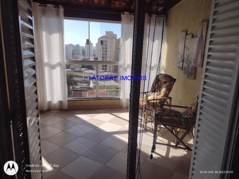 Sobrado à venda com 3 quartos, 300m² - Foto 21