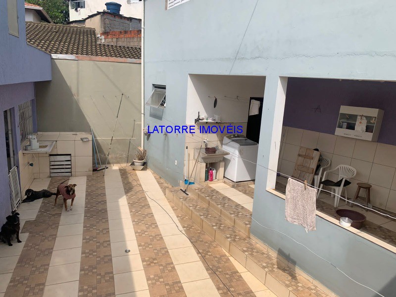 Casa à venda com 2 quartos, 264m² - Foto 6