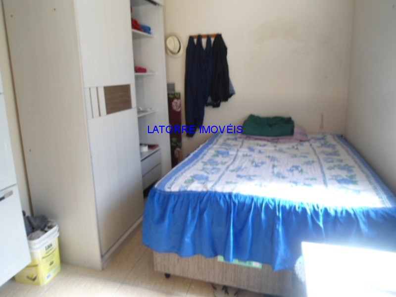 Sobrado à venda com 2 quartos, 200m² - Foto 16