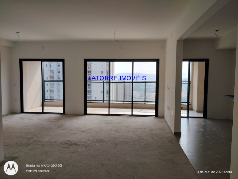 Apartamento à venda com 3 quartos, 141m² - Foto 7