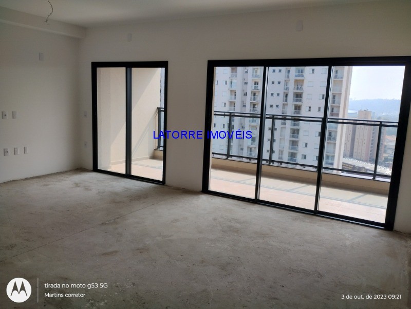 Apartamento à venda com 3 quartos, 141m² - Foto 23