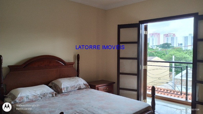 Sobrado à venda com 3 quartos, 250m² - Foto 18