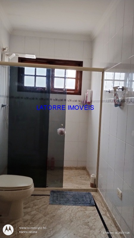 Sobrado à venda com 3 quartos, 250m² - Foto 13