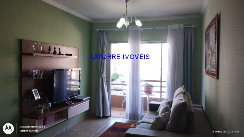 Apartamento à venda com 2 quartos, 78m² - Foto 23