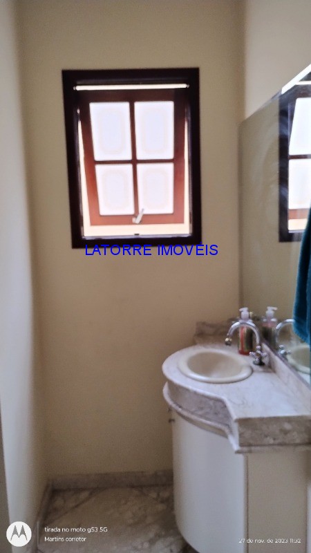 Sobrado à venda com 3 quartos, 250m² - Foto 31