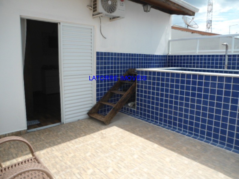 Casa à venda com 2 quartos, 170m² - Foto 22