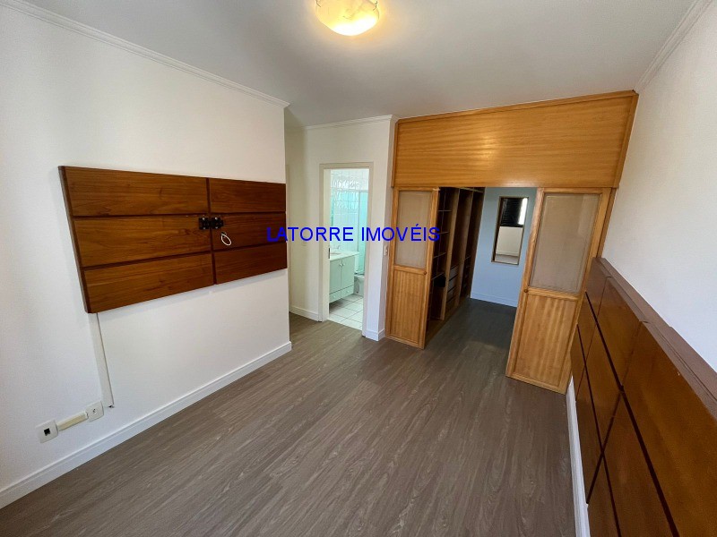 Apartamento à venda com 3 quartos, 100m² - Foto 15