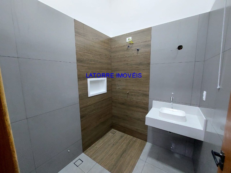 Casa à venda com 3 quartos, 150m² - Foto 19