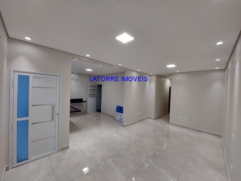 Casa à venda com 3 quartos, 150m² - Foto 24