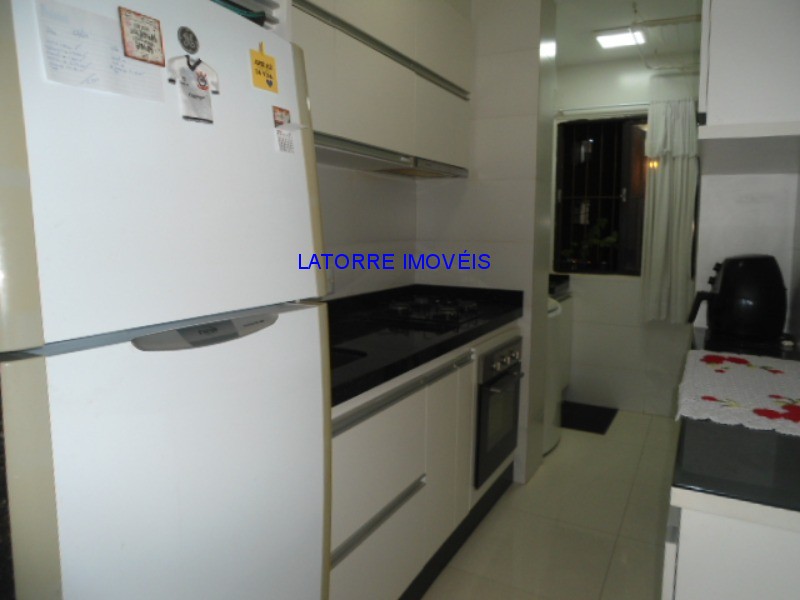 Apartamento à venda com 2 quartos, 48m² - Foto 10