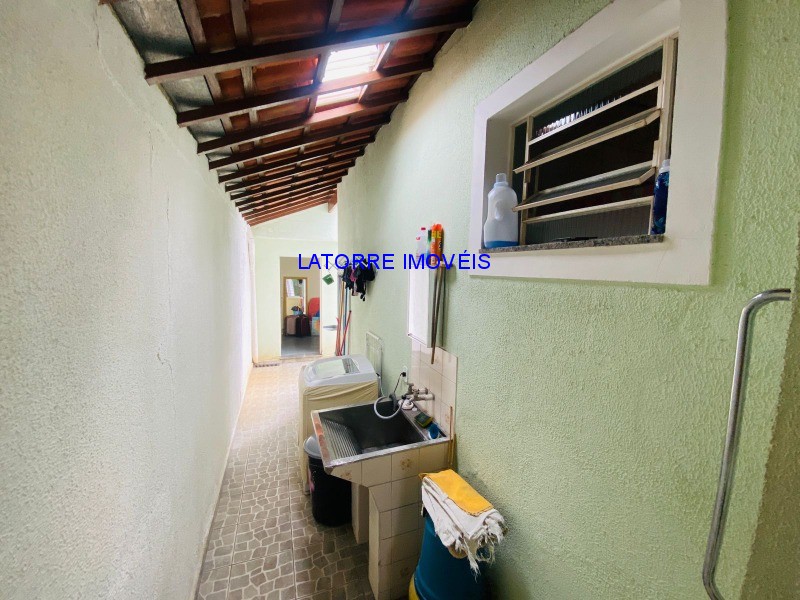 Prédio Inteiro à venda com 3 quartos, 220m² - Foto 10