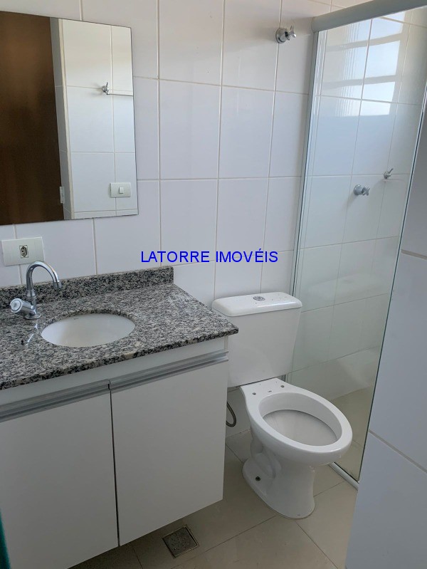 Apartamento para alugar com 3 quartos, 100m² - Foto 12