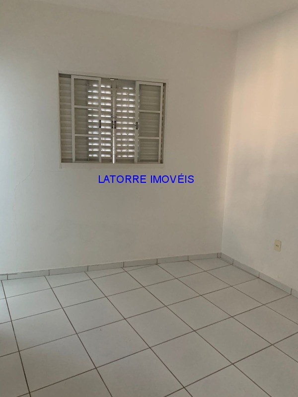 Apartamento para alugar com 3 quartos, 100m² - Foto 15