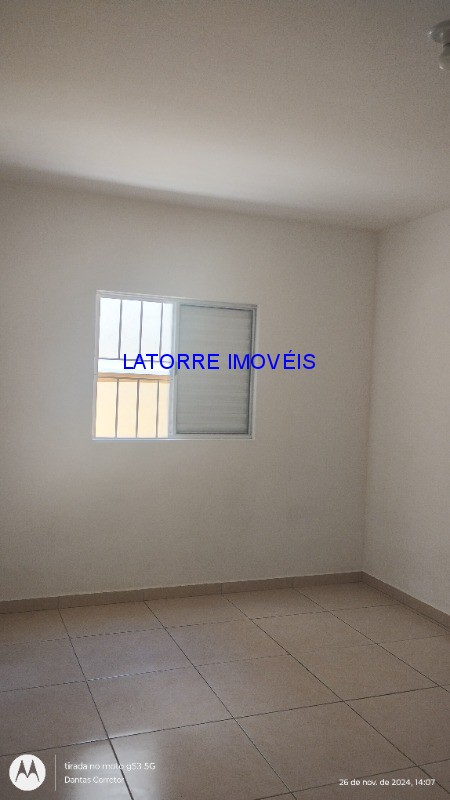 Casa à venda com 2 quartos, 175m² - Foto 18