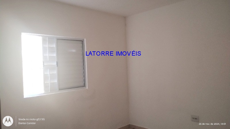 Casa à venda com 2 quartos, 175m² - Foto 11