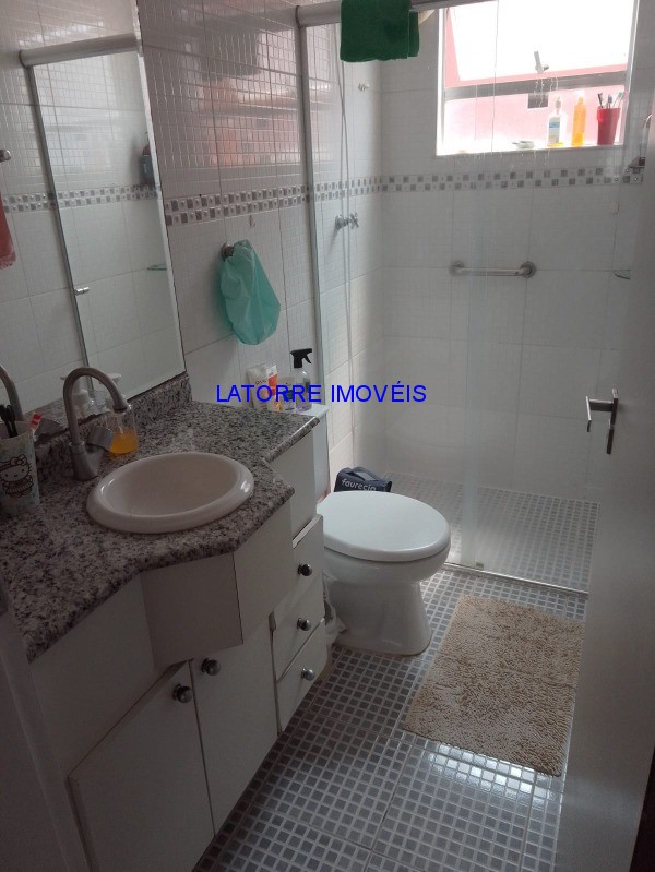 Apartamento à venda com 2 quartos, 62m² - Foto 7